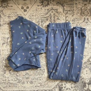 TARGET MATCHING SWEAT PANT SWEAT SHIRT SET